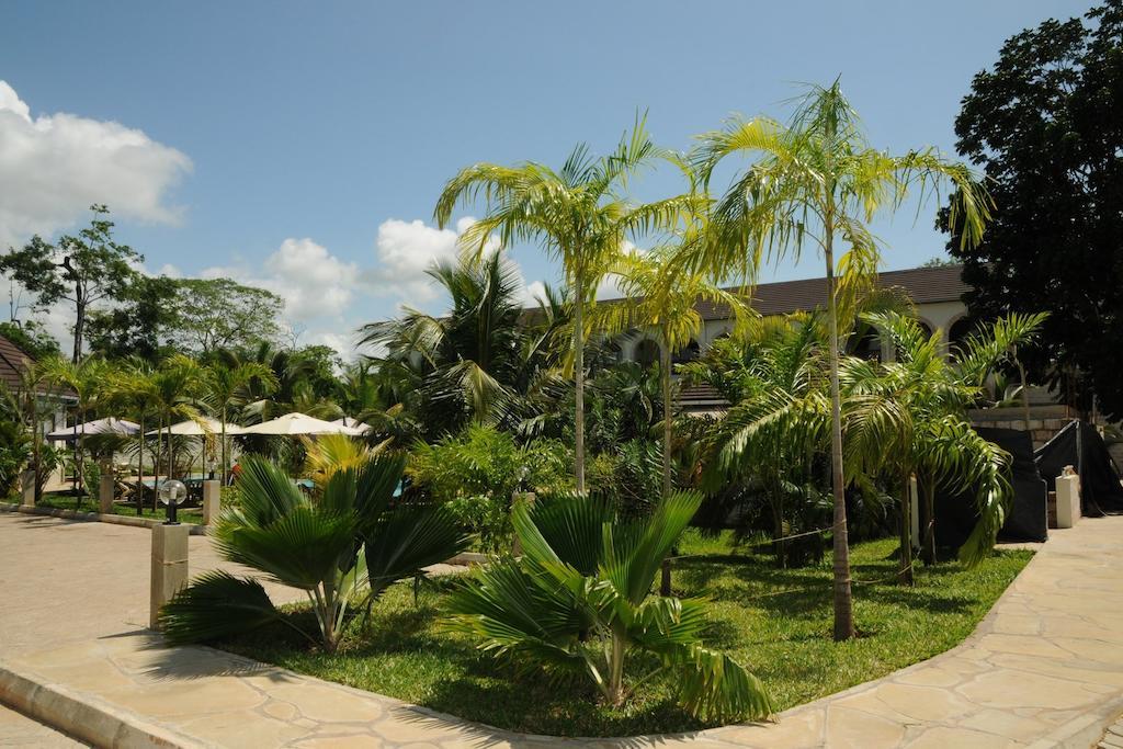 Lotfa Resort Diani Diani Beach Luaran gambar